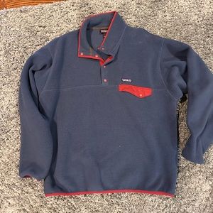 Men’s Patagonia fleece pullover